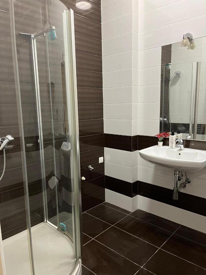 Batorego Lovely Rooms Krakow Ngoại thất bức ảnh